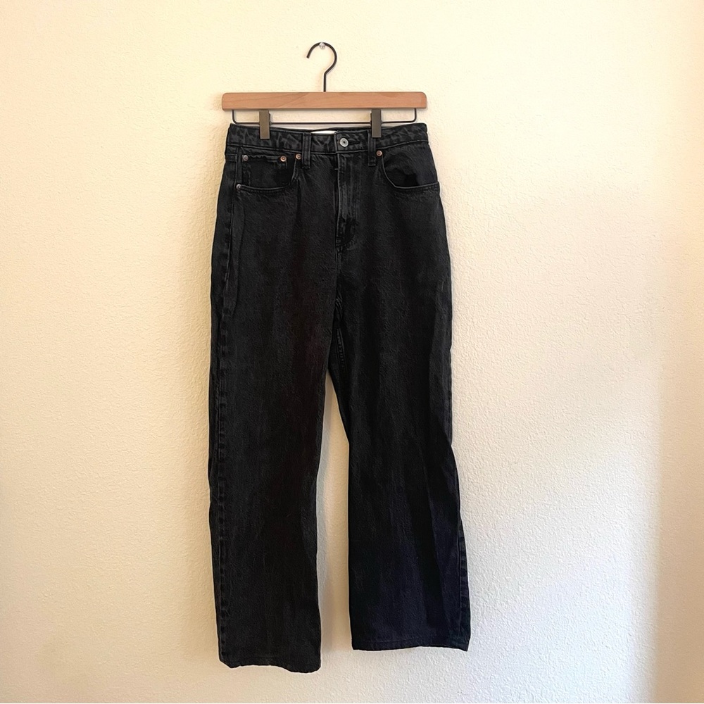 Abercrombie Curve Love High Rise Loose Jean - 26 Short (HEMMED)